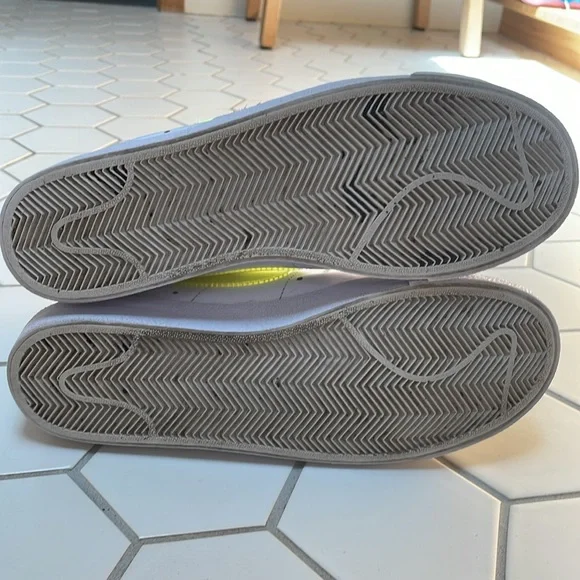 Excellent condition Nike Blazer 77’ - Picture 4 of 12